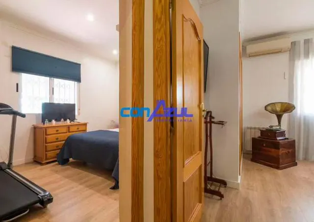 CHALET  A  UN PASO DE ELCHE, PLAYAS Y AEROPUERTO — 22