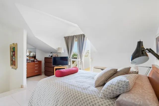 Casa-Chalet en Venta en Arroyo De La Miel Málaga — 17