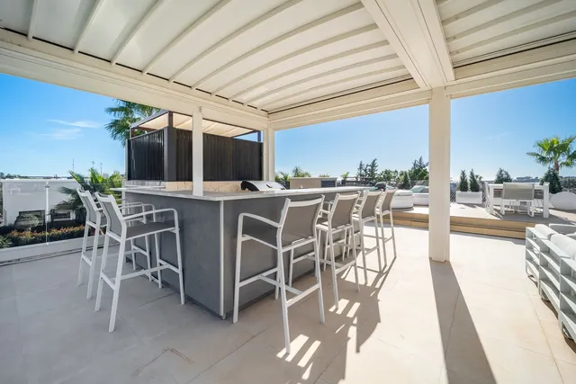 Chalet 5 habitaciones 661m² en venta - Marbella — 35