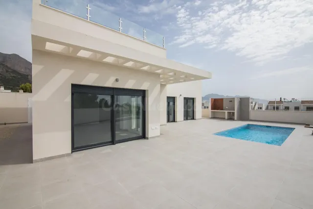 Villa 3 habitaciones 106m² en venta - Alberca - foto 5