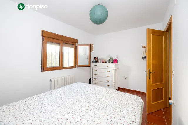 Casa 2 habitaciones 68m² en venta - Otura — 14