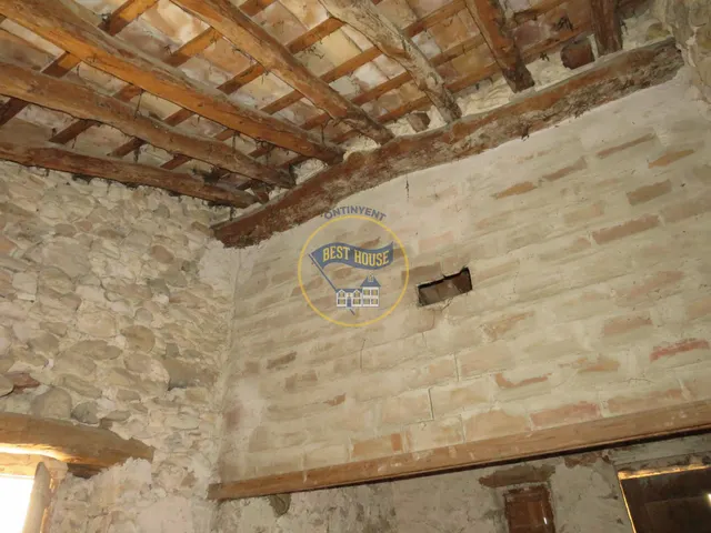 OPORTUNIDAD CASA A REFORMAR EN EL CASCO ANTIGUO DE BOCAIRENT(VALENCIA) — 10