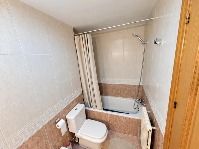 ¡piso reformado en actur, totalmente exterior y con espectacular terraza! — 35