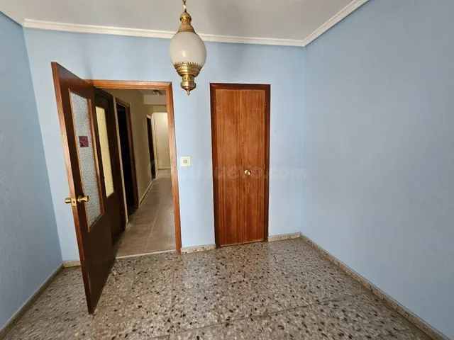 Amplio piso en venta en el Ensanche-Franciscanos de Albacete - foto 5