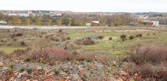 Urbis te ofrece un suelo urbano en venta en zona La Plata-Hu