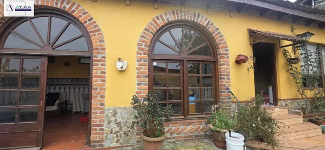 PROPIEDAD CON GRAN PARCELA URBANA, VARIAS construcciones Y FINCA RÚSTICA ANEXA — 21