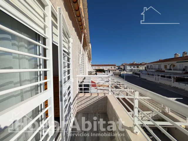 ¡PRIMERA LÍNEA DE PLAYA! BONITO ADOSADO REFORMADO CON TERRAZA Y GARAJE — 18