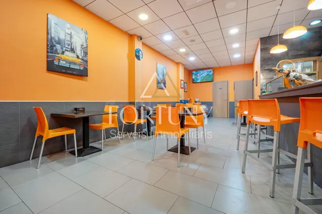 Piso y Bar en Venta en Zona Centro de Reus - foto 5