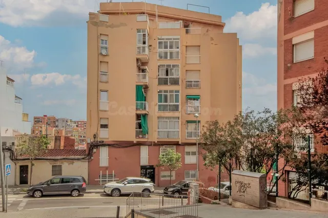 Apartamento 86m² en venta - La Salut - Lloreda