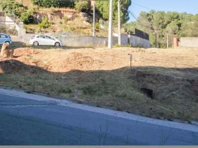 TERRENO URBANO NO CONSOLIDADO EN VENTA EN EL BRUC URB.MONTSERRAT PARK — 2