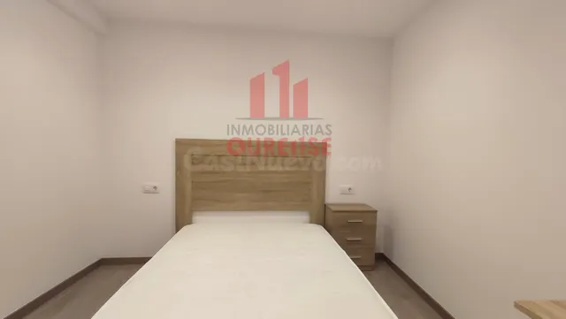 ¡ ESPECIAL ESTUDIANTES ! ALQUILER DE habitaciones EN EL CASC - foto 2