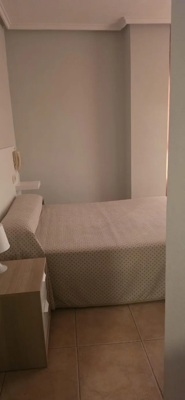 Hotel central Torrevieja — oportunidad de inversión hotelera en el centro de la ciudad — 16