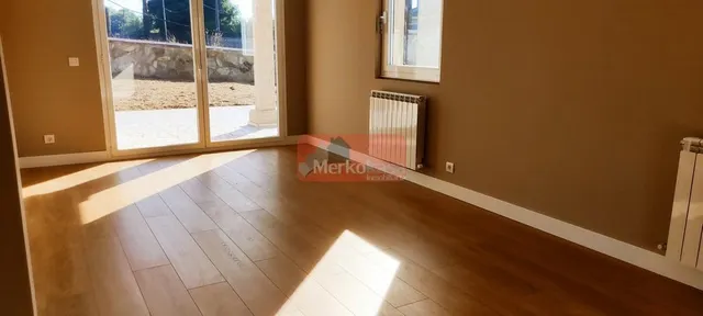 SE VENDEN CHALETS INDEPENDIENTES DE OBRA NUEVA  Y CON FINCA CERRADA DE 650M2 CERCANO A LUGO — 10