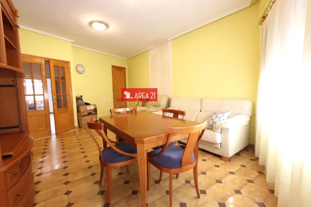 VIVIENDA EN PLANTA BAJA EN LLIRIA CON GARAJE - foto 3