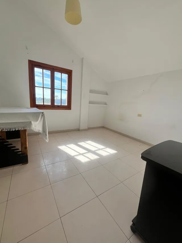 Chalet junto playa del Gurugú, primera planta — 16