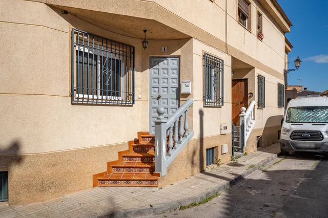 Amplia Casa en Gabia Chica — 7