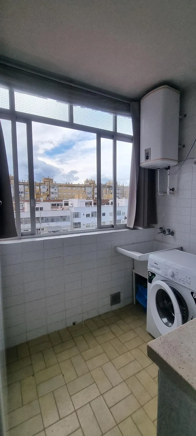 Piso de 4 dormitorios en pleno Paseo Alfonso XIII amueblado — 12