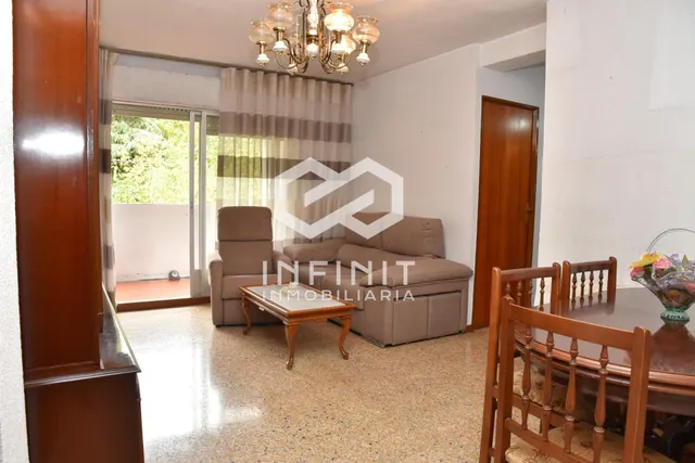 ¡IMAGINA LO QUE PUEDE LLEGAR A SER!... Una gran vivienda con alma y potencial en una de las mejores ubicaciones de Alcalá. — 20
