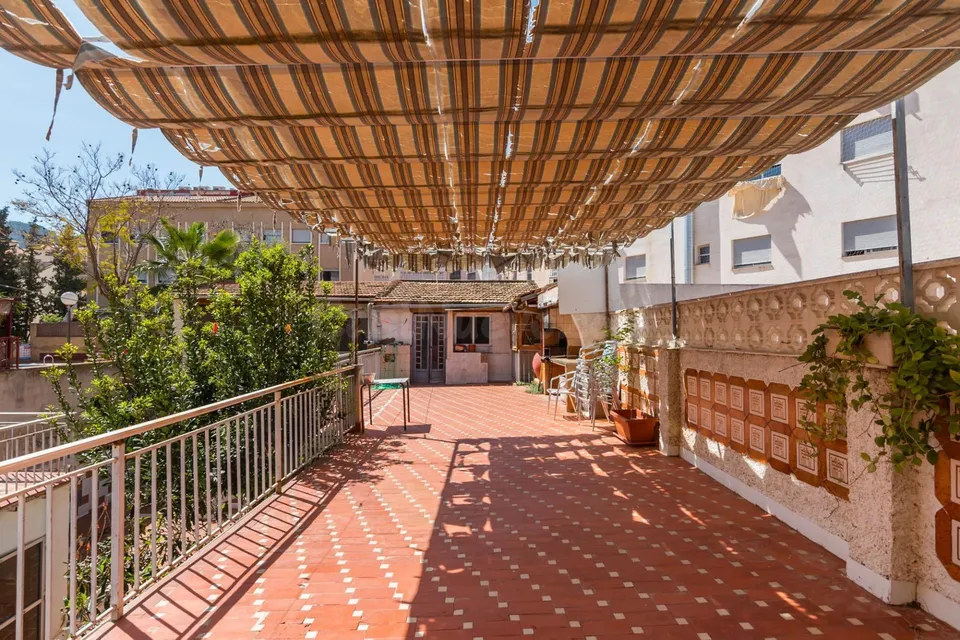 CASA EN LA ALBERCA