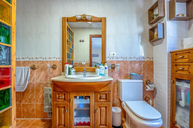 Amplia vivienda familiar en venta en tomás morales — 34