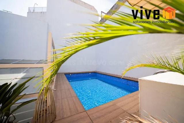 Exclusiva Casa de Diseño con Piscina Privada en el Centro Hi - foto 2