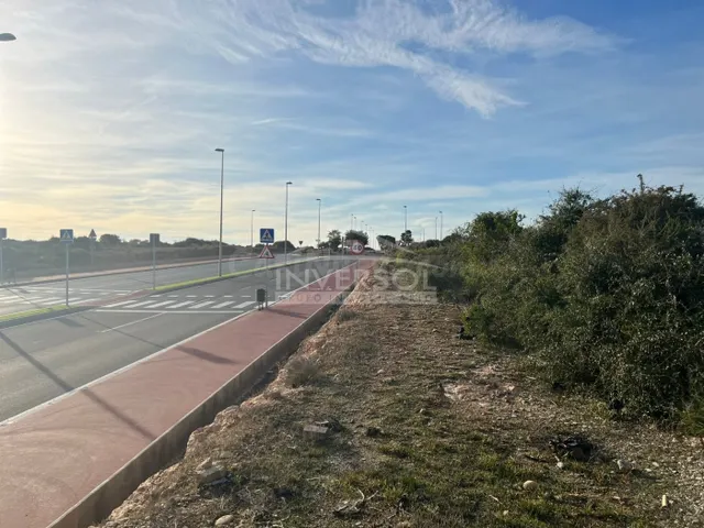 TERRENO URBANIZABLE EN EL EJIDO - foto 3