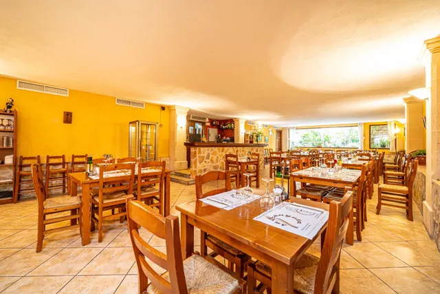 Restaurante de 541m2 en pleno funcionamiento en Maria de la Salud — 17