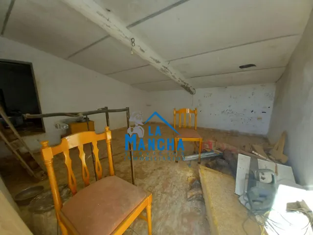 *130.000€* .INMOBILIARIA LA MANCHA VENDE CASA EN LA GINETA-ALBACETE. — 41