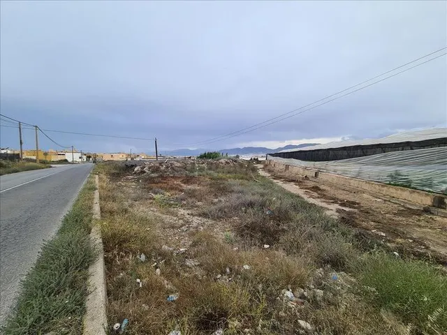 Suelo urbano terciario — 4