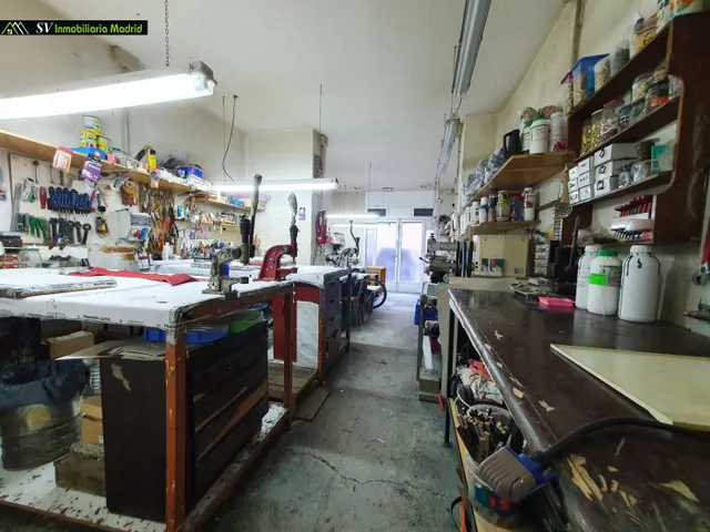 LOCAL COMERCIAL EN MADRID Y NEGOCIO, OPORTUNIDAD PARA INVERTIR. — 4