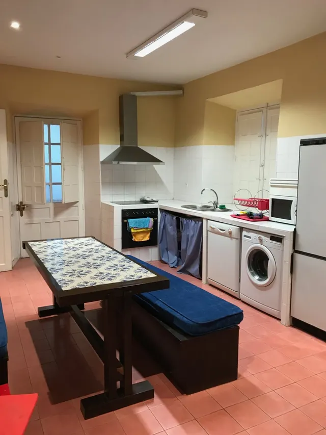 IMPRESIONANTE CASA EN EL CENTRO DE VALENCIA DE DON JUAN, IDEAL NEGOCIO. EN PERFECTO ESTADO. — 21