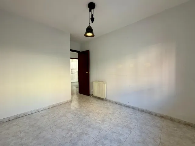 ¡EN EXCLUSIVA! Planta baja de 4 habitaciones con una espectacular terraza de casi 300 m2 en el centro de Montornès del Vallès. — 30