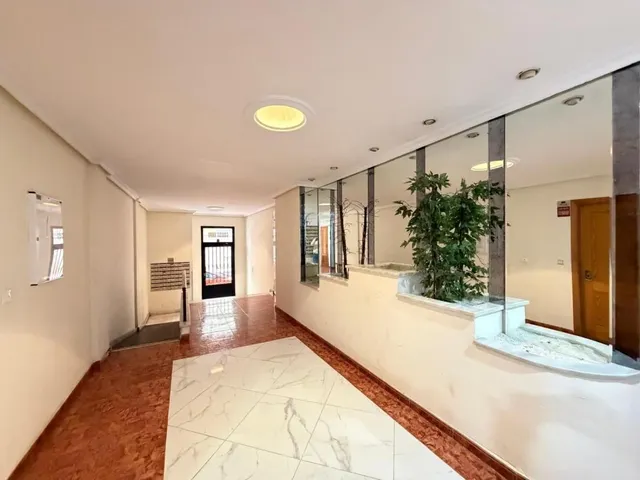 Apartamento 1 habitación 48m² en venta - Estacion de autobuses — 30