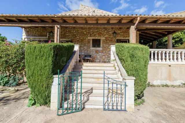 Vive la elegancia rural: Tu oasis de luz a las afueras de Ma - foto 5