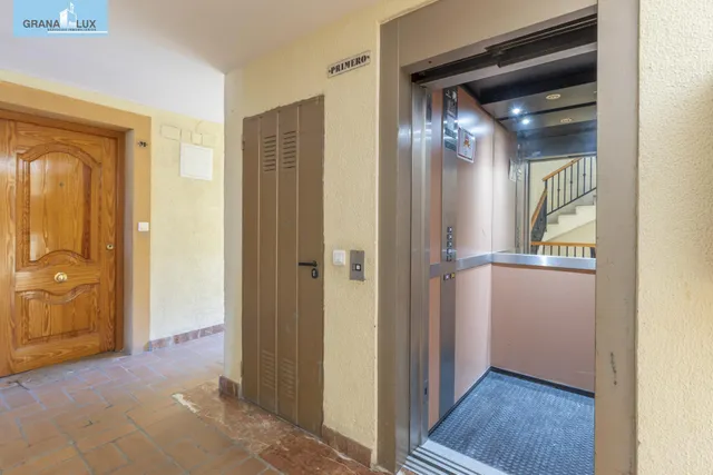 Espectacular piso reformado en Gójar — 35