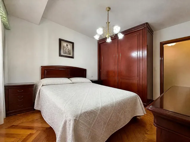 Piso 5 habitaciones 116m² en venta - Zona Plaza de Barcelos — 6