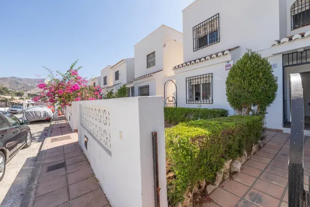 Preciosa casa en urbanizacion privada velilla almuñecar playa tropical — 19