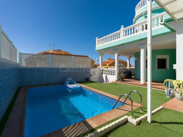 ✨ Villa de ensueño con vistas panorámicas en San Fernando de - foto 3