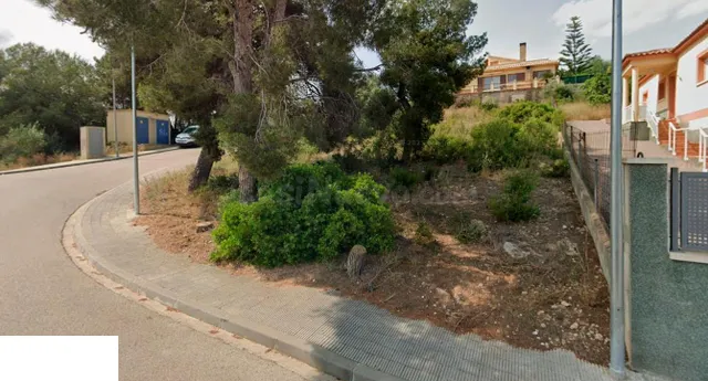 Parcela esquinera urbana en Urbanización Montmar, Calafell — 2
