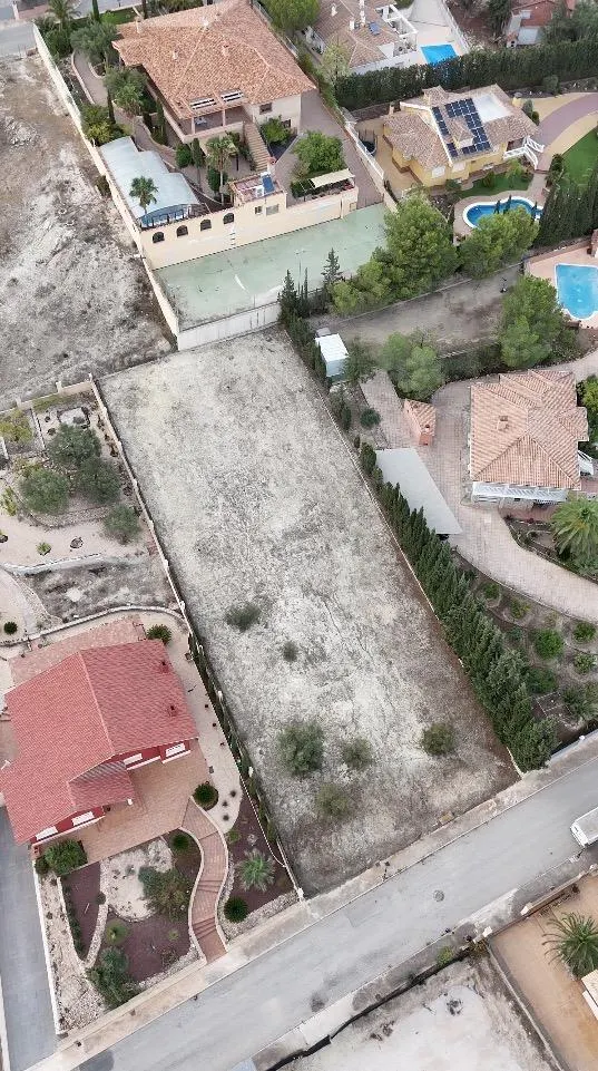 Parcela de casi 1500m2 en el Chorrico — 23