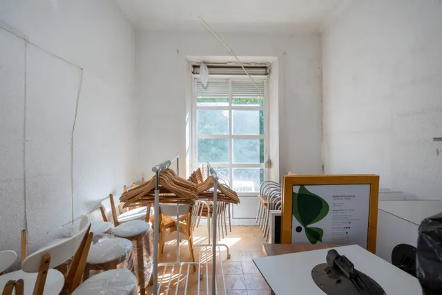 A LA VENTA EDIFICIO EN PLAZA BIB-RAMBLA — 14