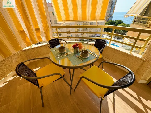 APARTAMENTO REFORMADO JUNTO AL MAR EN EL CAMPELLO, IDEAL PARA DESCANSO Y TELETRABAJO — 10