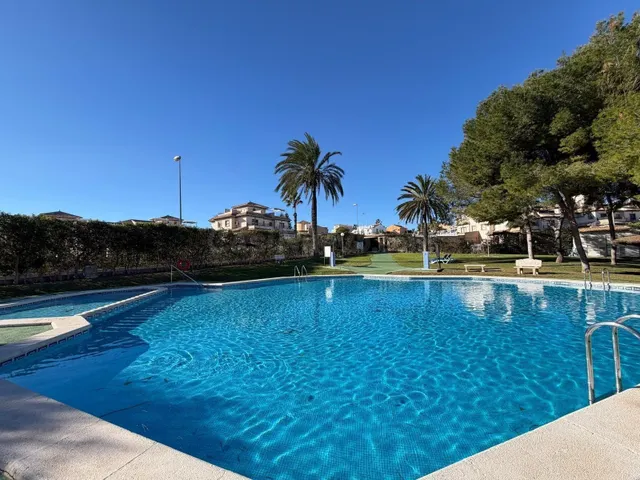 Moderno Adosado Reformado en Las Filipinas, Orihuela Costa - foto 2