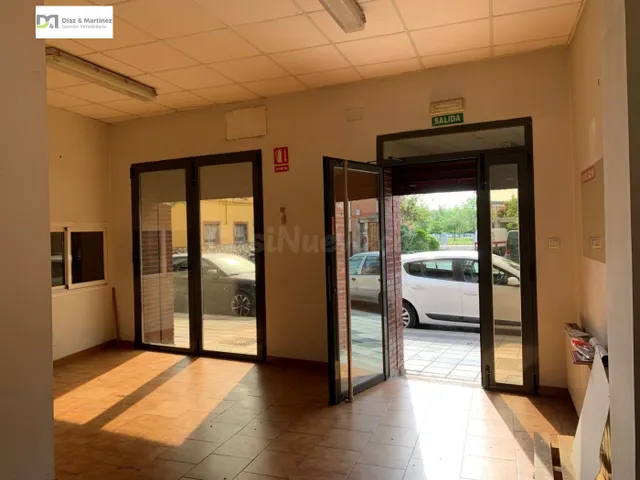 Local acondicionado e insonorizado en Avda Mariano Andrés - foto 2