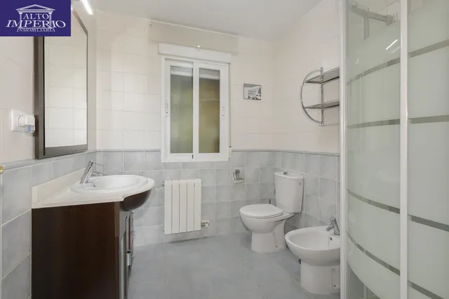 Ático en venta en La Zubia — 19