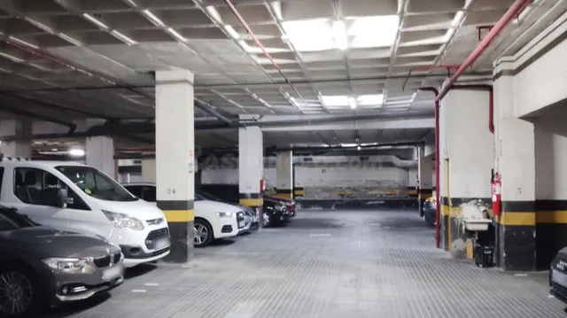 Parking 8m² en alquiler - Barcelona — 5