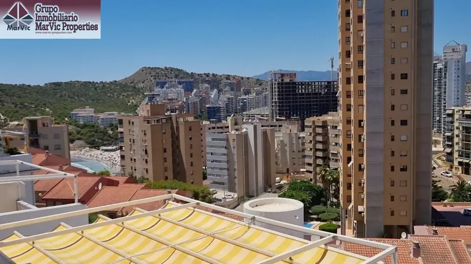 Exquisito Bungalow de una Planta en Benidorm con Espectaculares Vistas