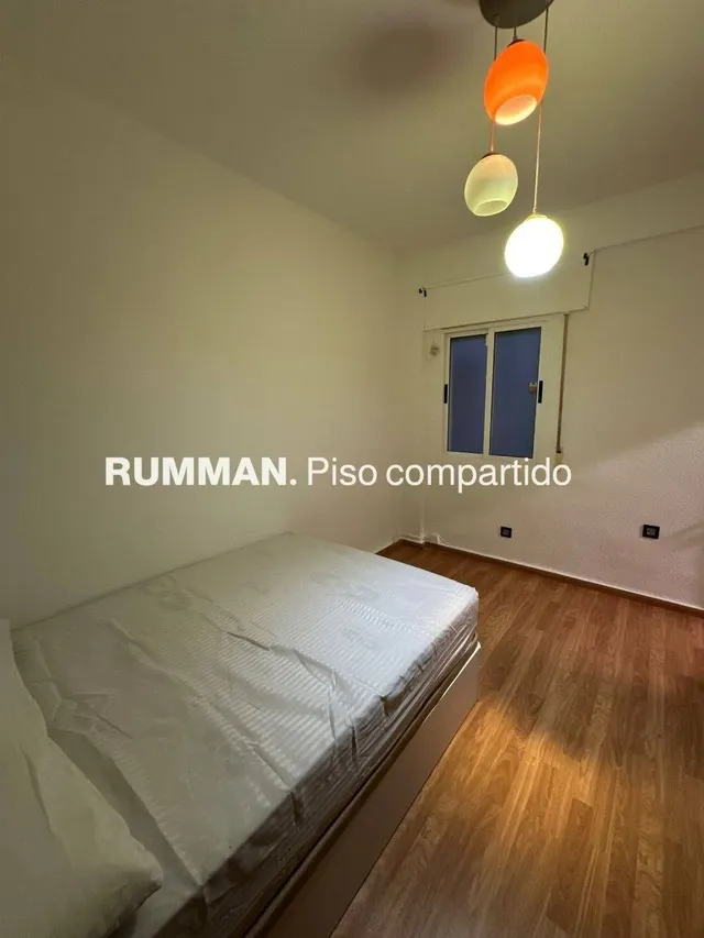 EST / TRAB. Piso de TRES dormitorios, zona Jardines del Triunfo — 17