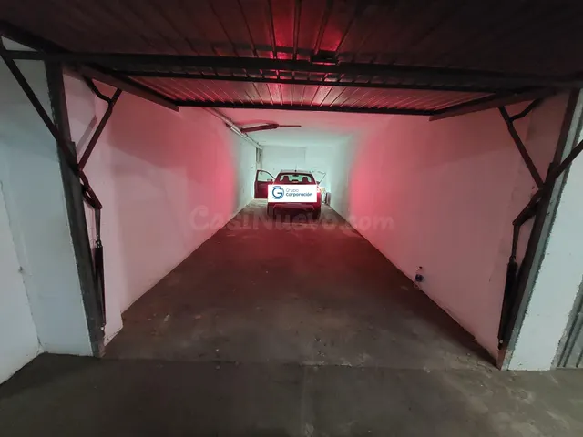Garaje de 42 metros en primera linea zona Las Marinas - foto 3