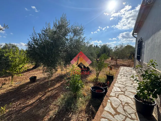 Magnífica casa de campo en entorno natural con piscina — 18